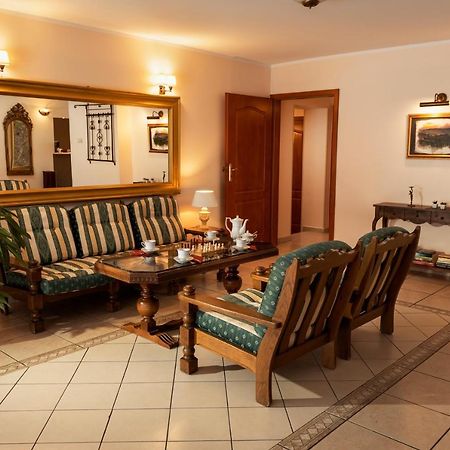 Villa Toscania-Check In 24H Poznan Ngoại thất bức ảnh